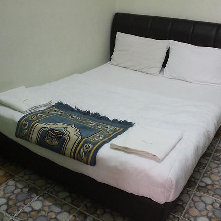 Netasha Holiday Inn Tanah Rata Exteriör bild