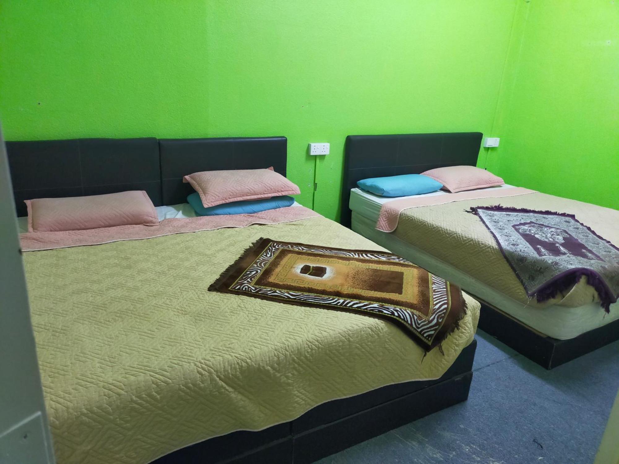Netasha Holiday Inn Tanah Rata Exteriör bild