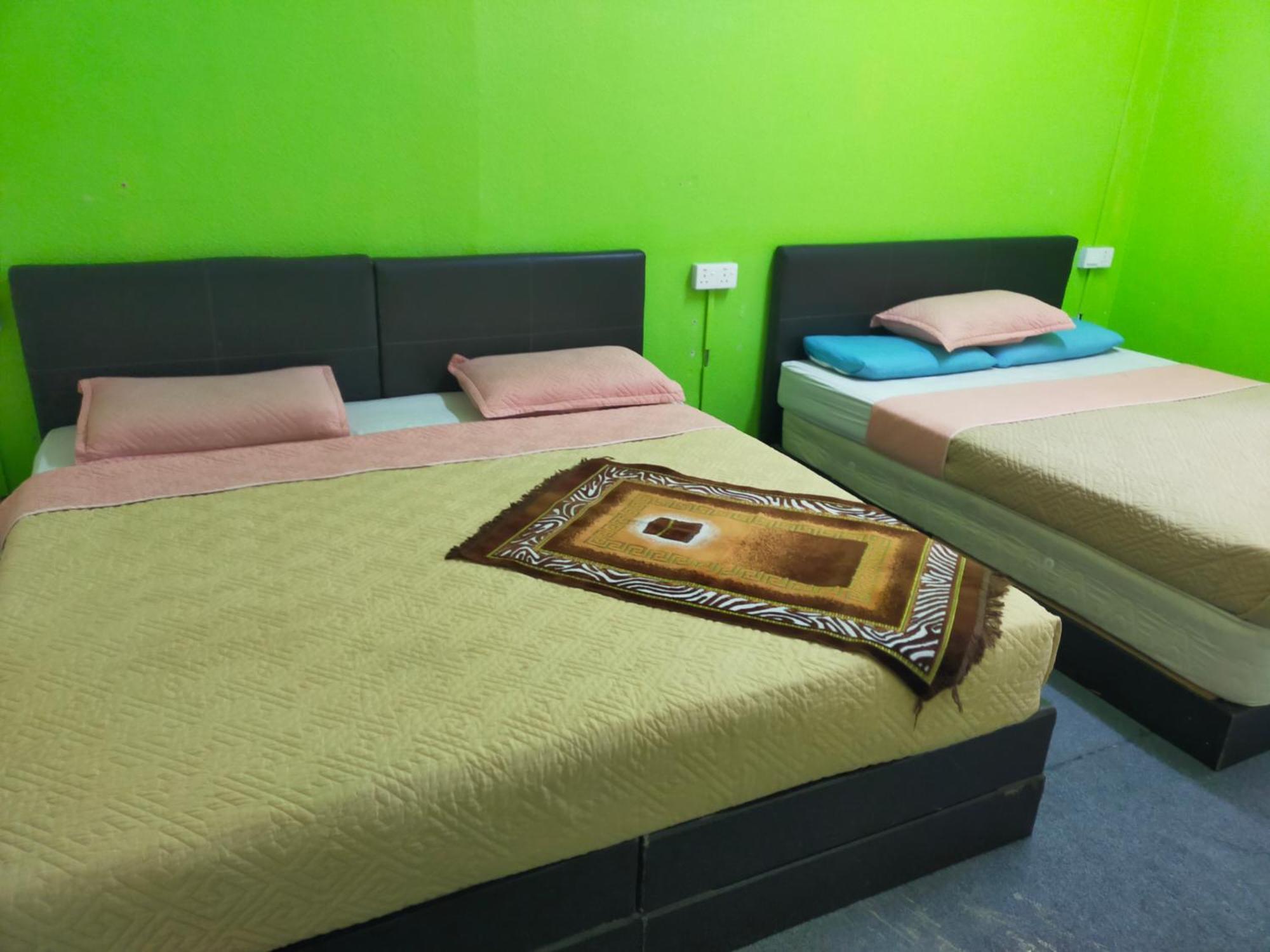 Netasha Holiday Inn Tanah Rata Exteriör bild