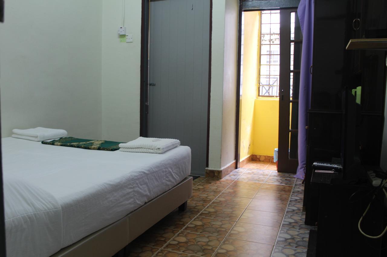Netasha Holiday Inn Tanah Rata Exteriör bild